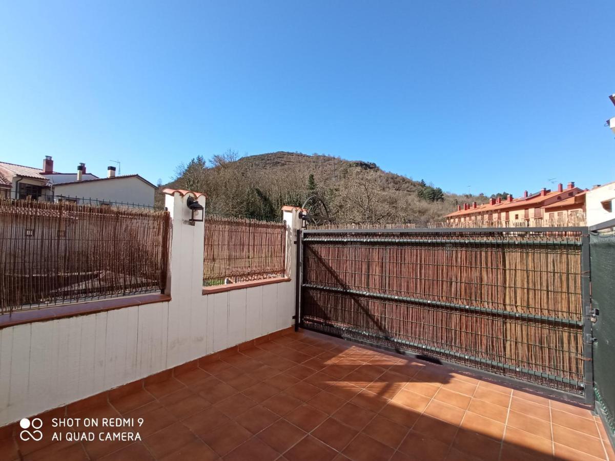 Apartamentos La Casona De Ezcaray Con Terrazas Y Patios Individuales 외부 사진